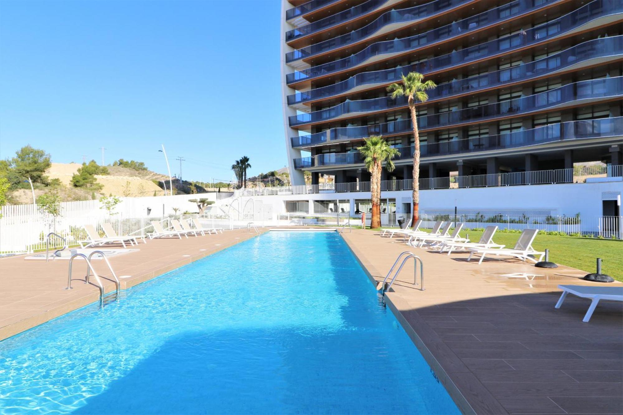 Sunset Waves Siesta Apartment Benidorm Luaran gambar
