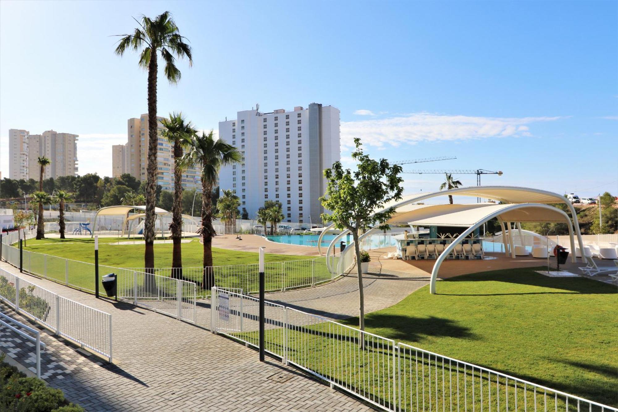 Sunset Waves Siesta Apartment Benidorm Luaran gambar