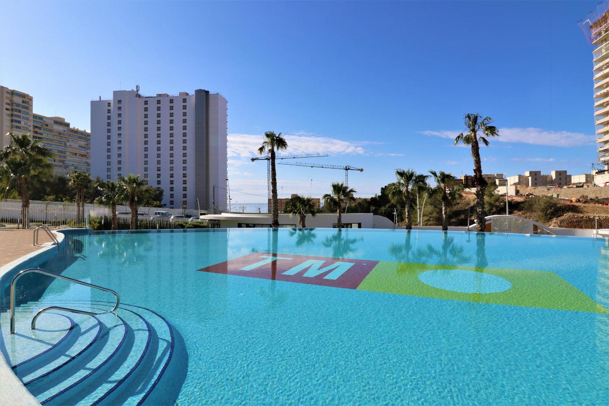 Sunset Waves Siesta Apartment Benidorm Luaran gambar